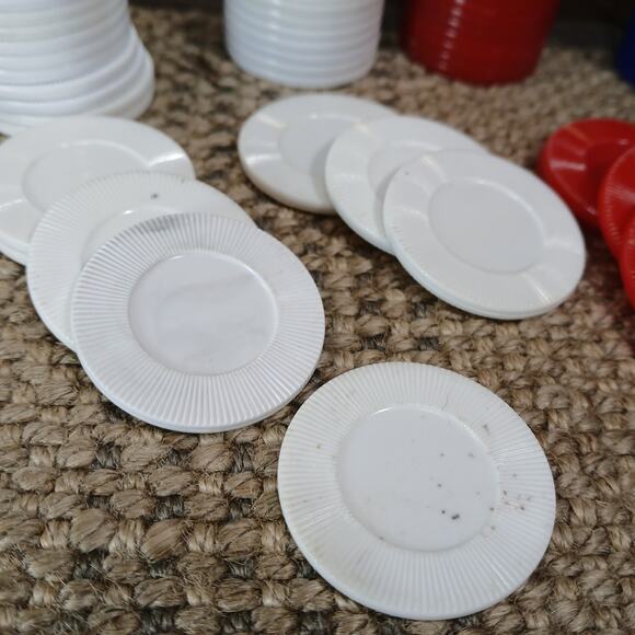 Vtg Poker Chip Set / Roulette Chips w/Maroon Storage Box w/Art Deco Lid [Set #8] - Picture 7 of 11